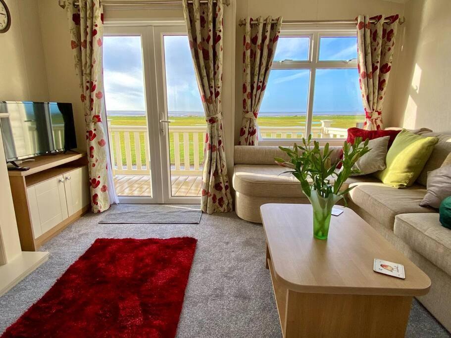 Ocean Edge Holiday Park Family Holiday Home With Spectacular Sea Views Heysham Exterior foto